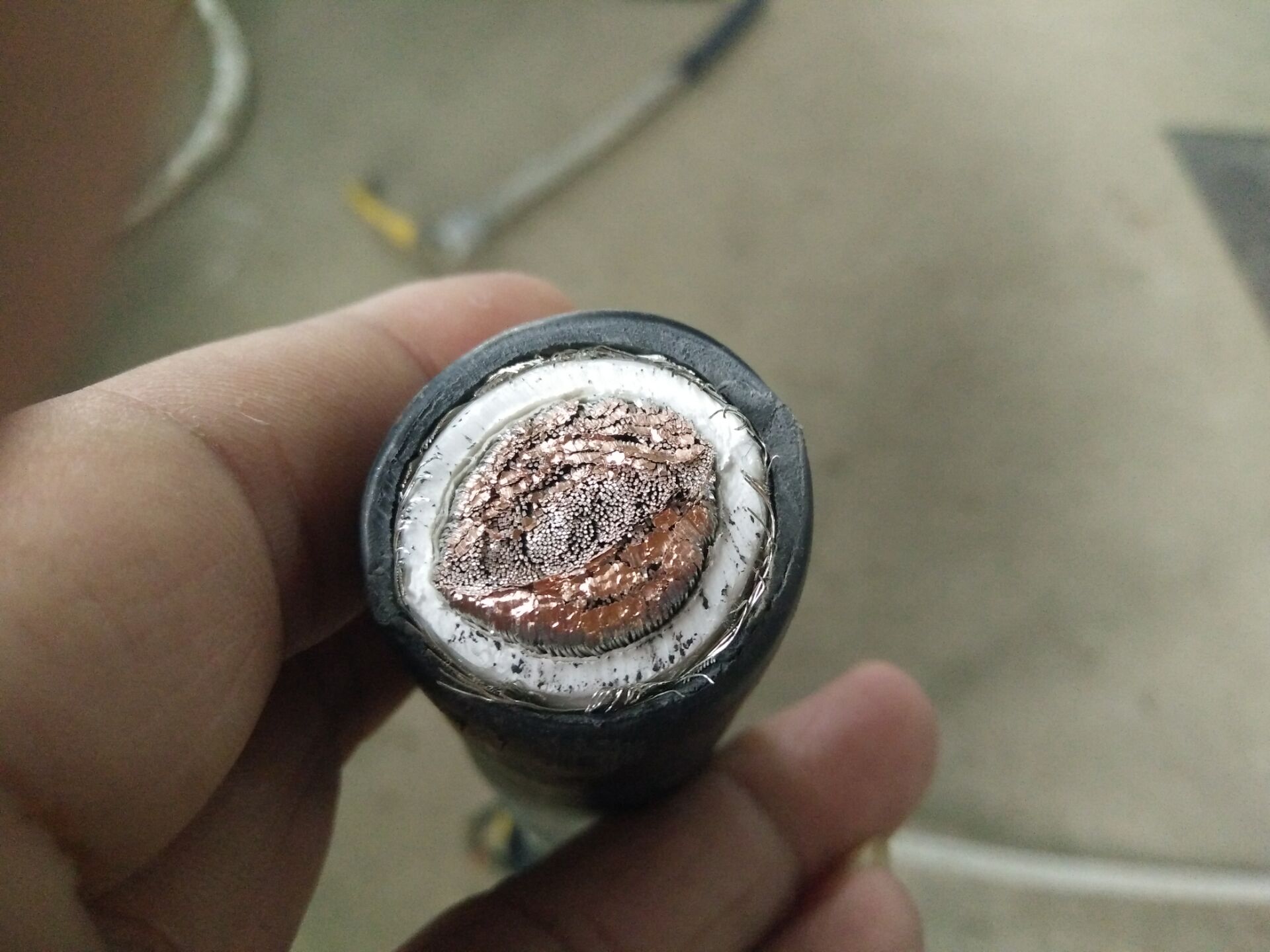  ZC-ERF-0.6/1KV 1*300